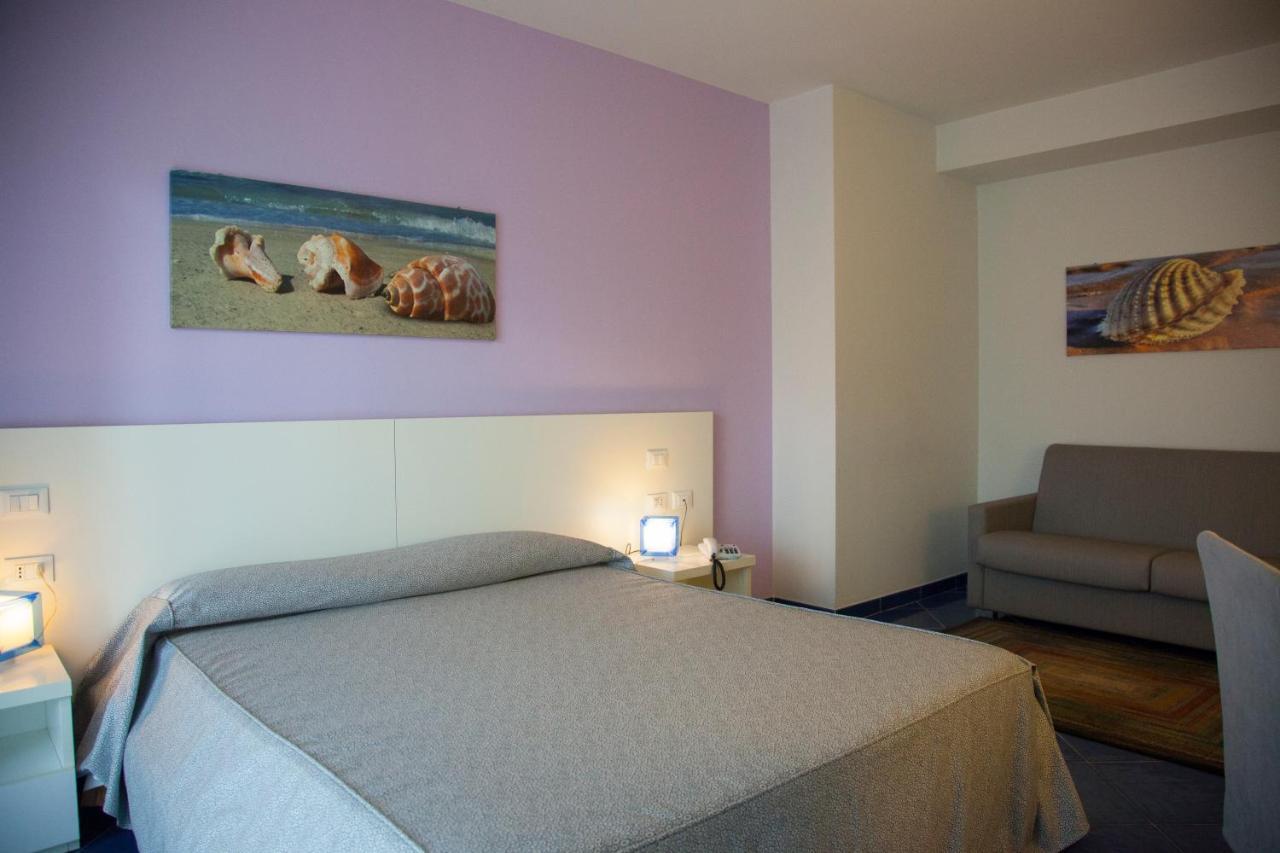 Aurea Hotel Tortoreto Esterno foto