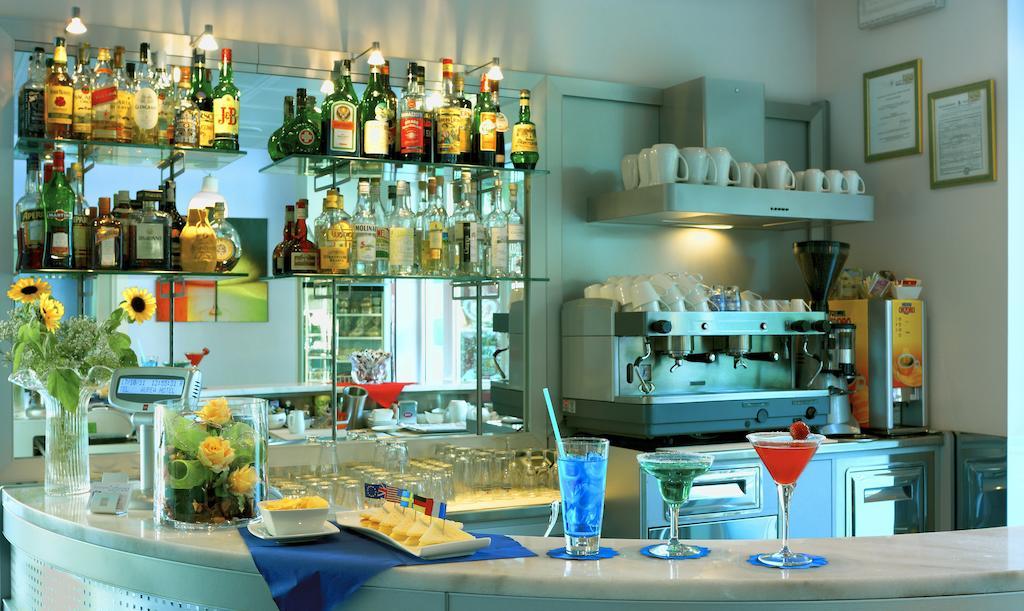 Aurea Hotel Tortoreto Esterno foto